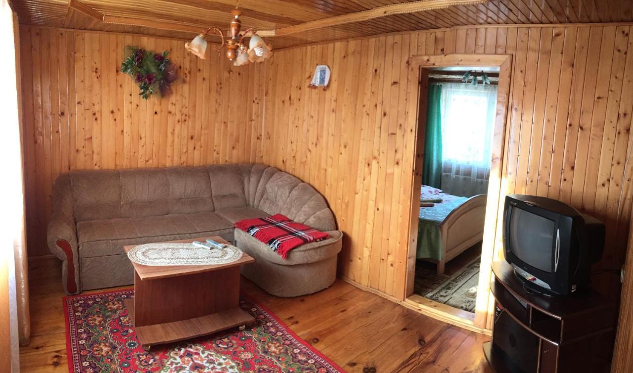 Guest House Karpaty Yaremche Luaran gambar