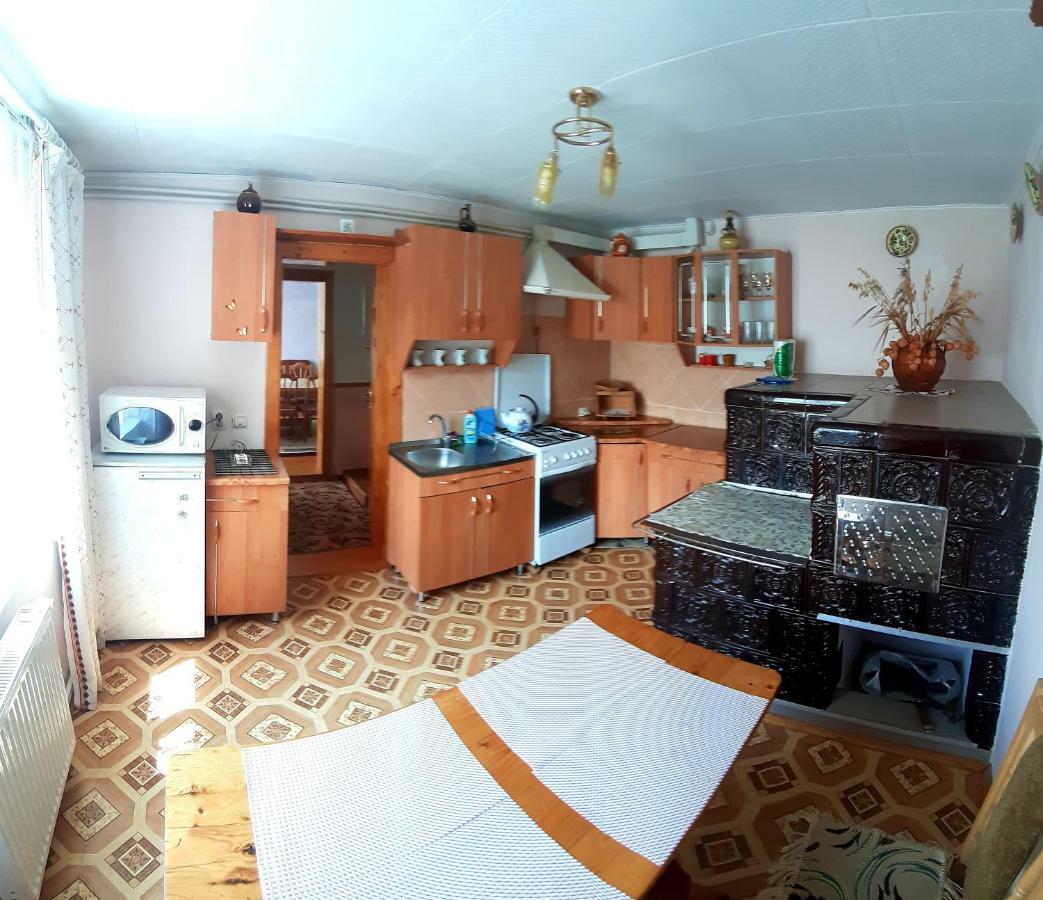 Guest House Karpaty Yaremche Luaran gambar