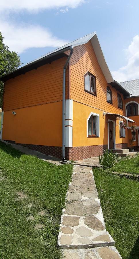 Guest House Karpaty Yaremche Luaran gambar